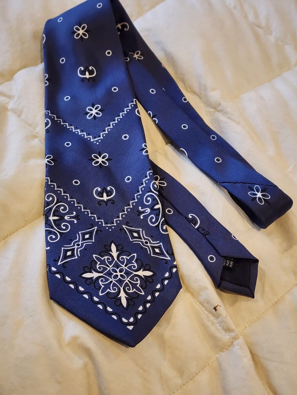 Mens Italian Silk Blue Bandana Print Neck Tie By Structure
